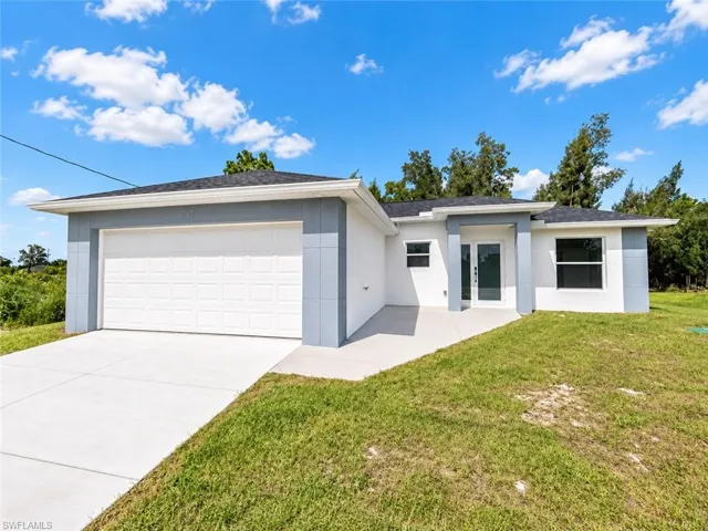 2712 46th St Sw, Lehigh Acres, Florida 33976