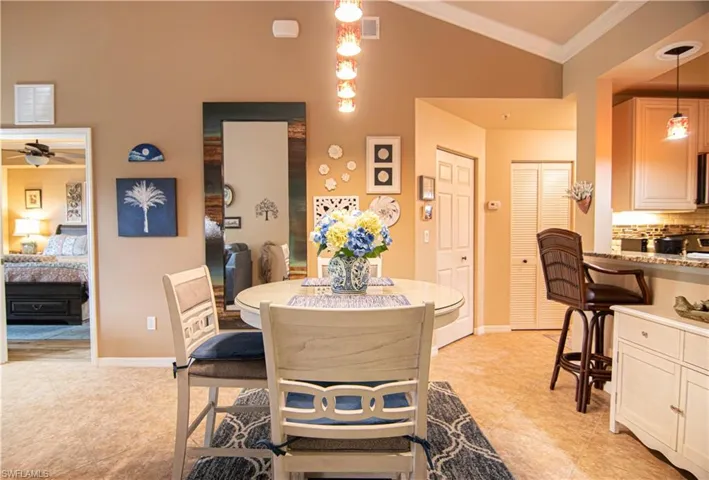 1076  Winding Pines  CIR, Cape Coral, FL 33909