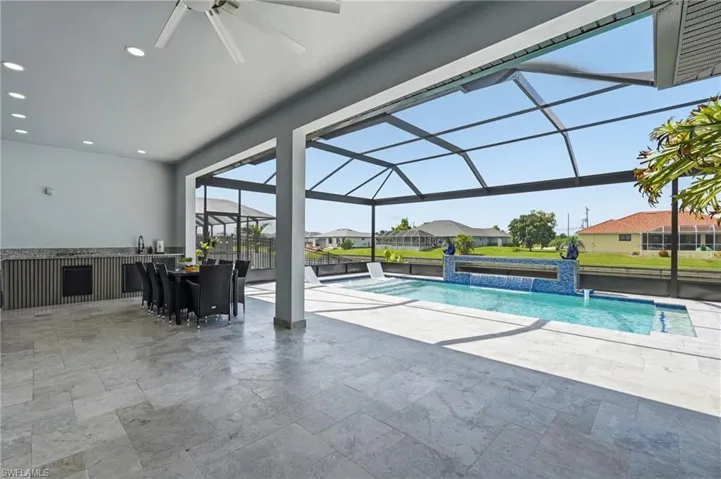 18 Ne 6th St, Cape Coral, Florida 33909
