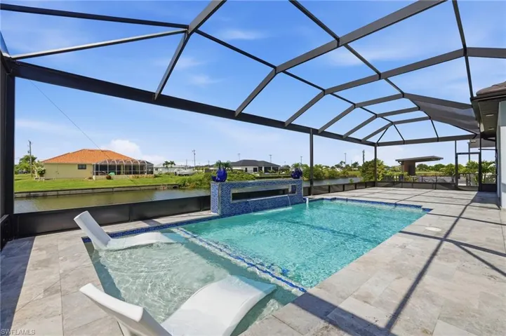 18 Ne 6th St, Cape Coral, Florida 33909
