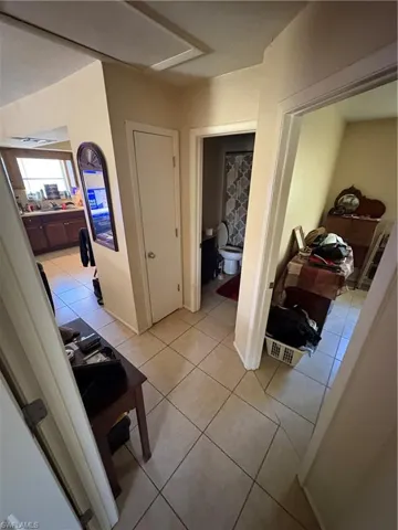 19184/19188  Miami  BLVD, Fort Myers, FL 33967