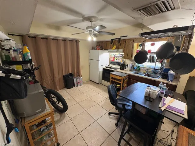 19184/19188  Miami  BLVD, Fort Myers, FL 33967