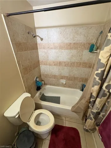 19184/19188  Miami  BLVD, Fort Myers, FL 33967