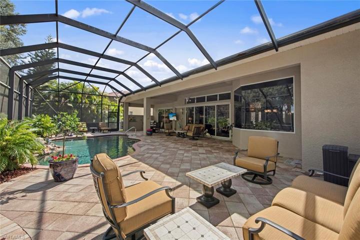 View of lanai covered area from outside corner of lanai