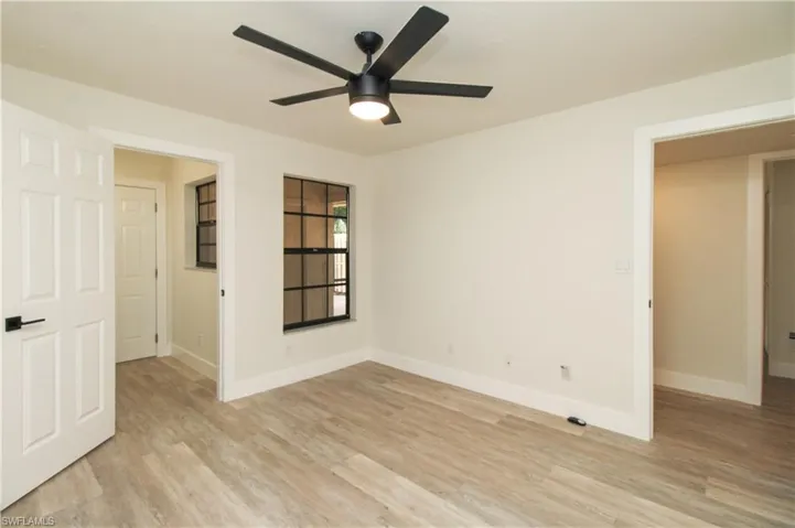 129 Forest Lakes Blvd 129, Naples, Florida 34105