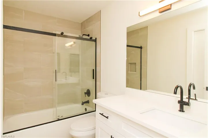 129 Forest Lakes Blvd 129, Naples, Florida 34105