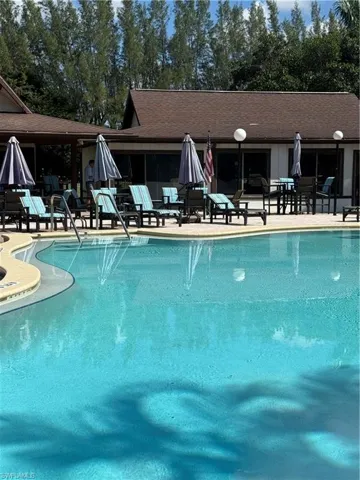 129 Forest Lakes Blvd 129, Naples, Florida 34105