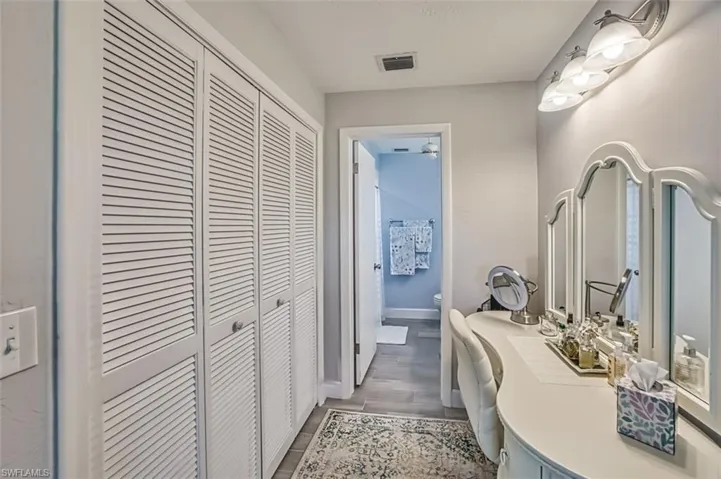 1462  Whiskey Creek  DR, Fort Myers, FL 33919