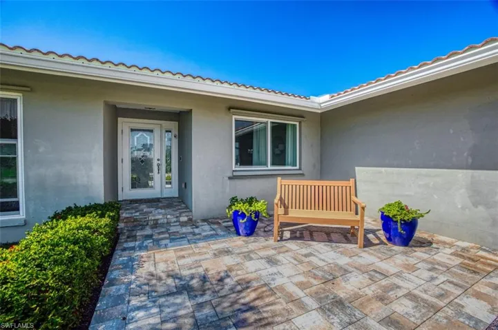 1462  Whiskey Creek  DR, Fort Myers, FL 33919