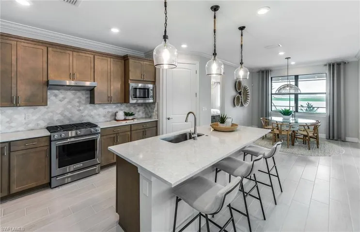 Photos are from a model home and are for illustration purposes only