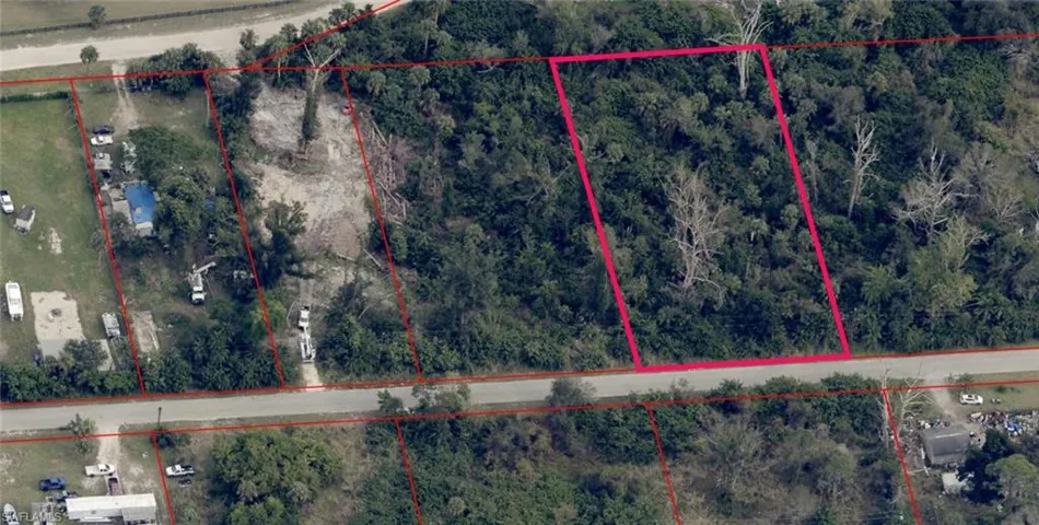 8331  Bartholomew  DR, North Fort Myers, FL 33917