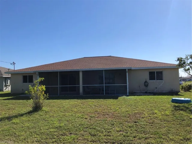1824-1826 NE 8th  PL, Cape Coral, FL 33909