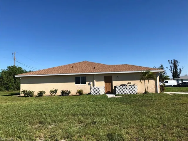 1824-1826 NE 8th  PL, Cape Coral, FL 33909