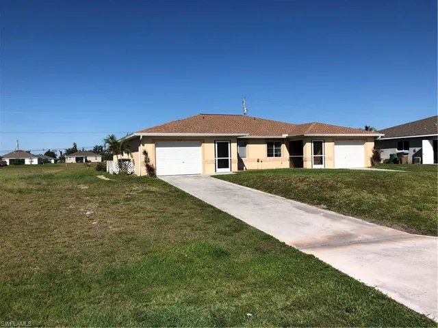 1824-1826 NE 8th  PL, Cape Coral, FL 33909