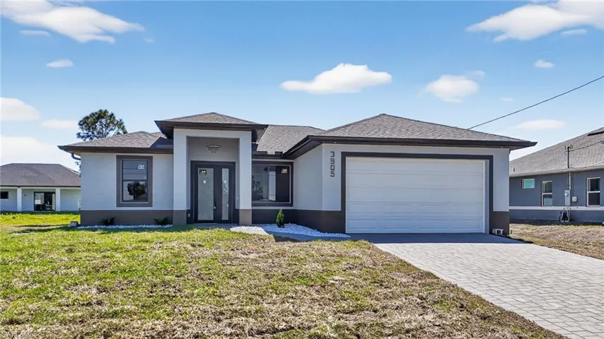 3905 11th St Sw, Lehigh Acres, Florida 33976