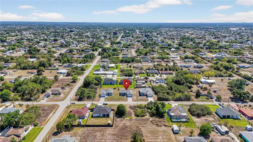 3905 11th St Sw, Lehigh Acres, Florida 33976