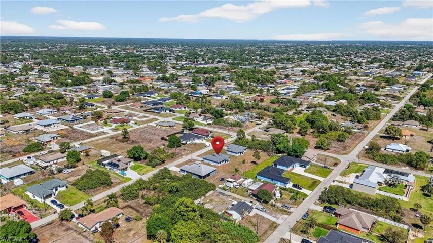 3905 11th St Sw, Lehigh Acres, Florida 33976