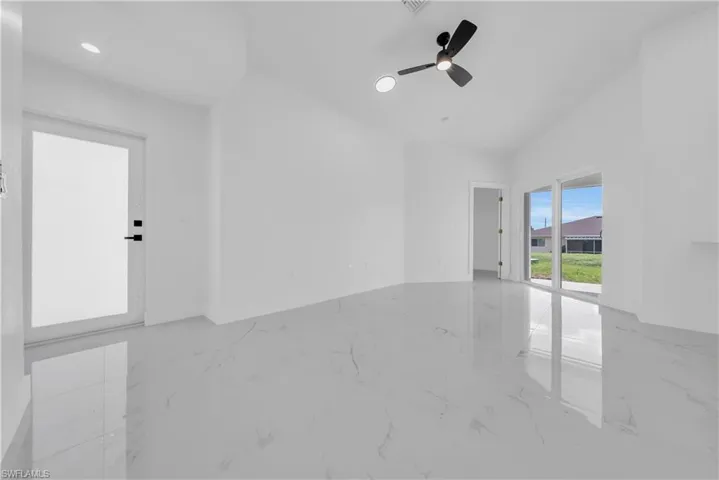4675-4677  Golfview  BLVD, Lehigh Acres, FL 33973