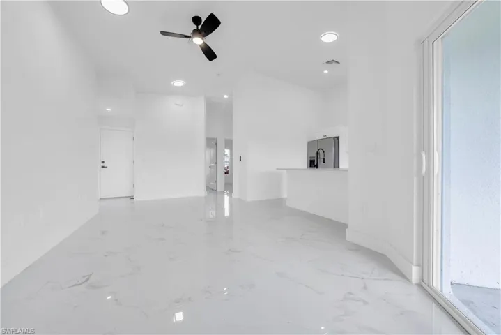 4675-4677  Golfview  BLVD, Lehigh Acres, FL 33973