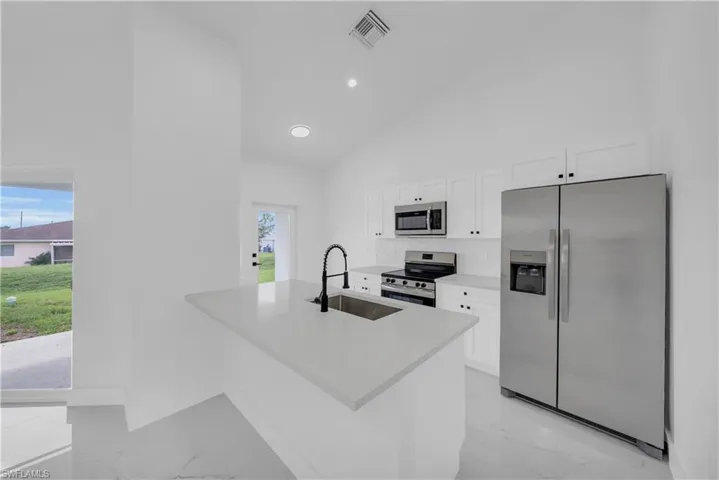 4675-4677  Golfview  BLVD, Lehigh Acres, FL 33973