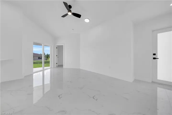 4675-4677  Golfview  BLVD, Lehigh Acres, FL 33973