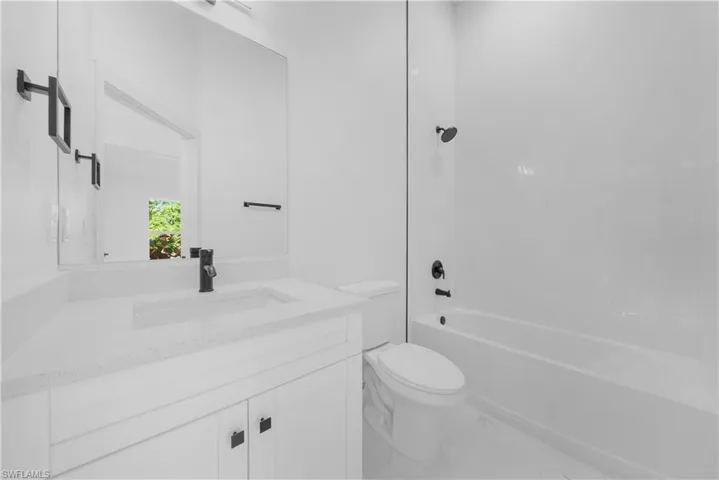 4675-4677  Golfview  BLVD, Lehigh Acres, FL 33973