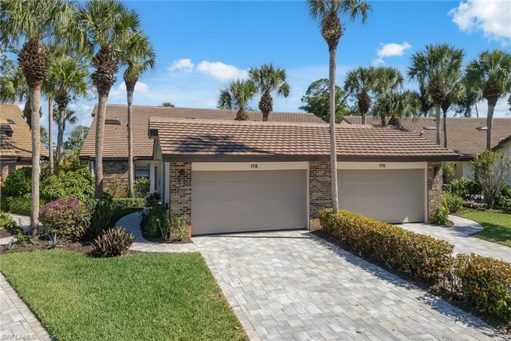 176  Cypress View  DR, Naples, FL 34113