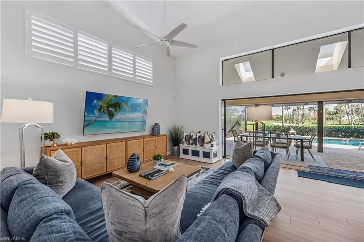 176  Cypress View  DR, Naples, FL 34113
