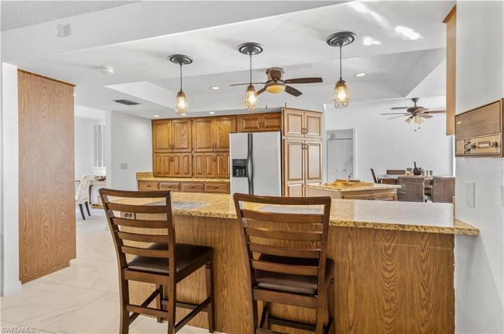 kitchen bar