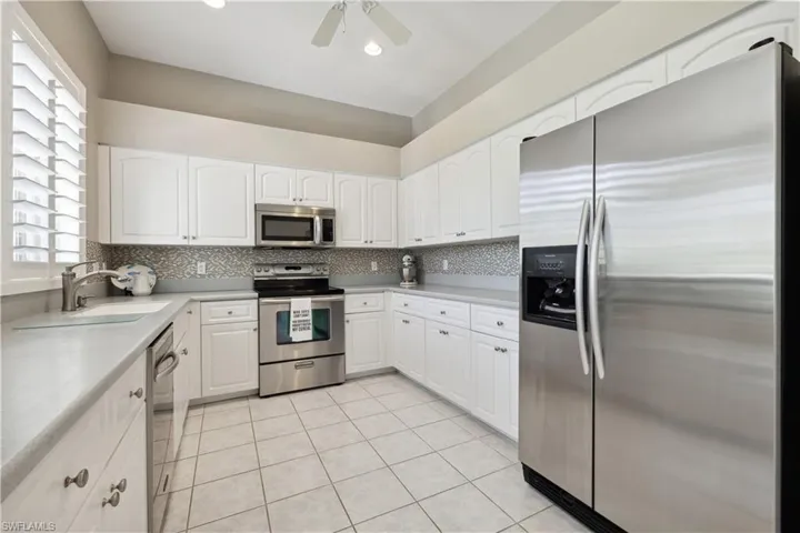 2270  Rio Nuevo  DR, North Fort Myers, FL 33917