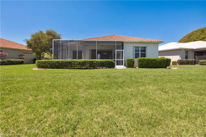 2270  Rio Nuevo  DR, North Fort Myers, FL 33917