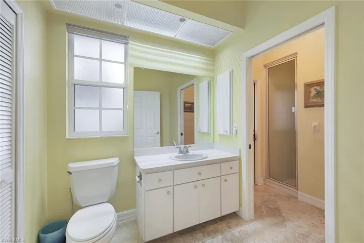 Guest Bath/Pool Bath