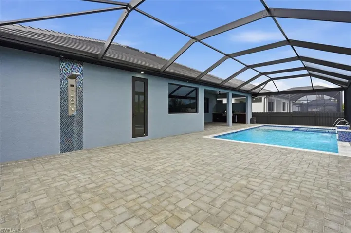 340 Sw 31st Ave, Cape Coral, Florida 33991