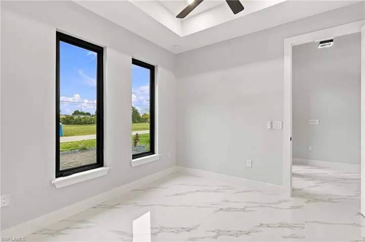 340 Sw 31st Ave, Cape Coral, Florida 33991