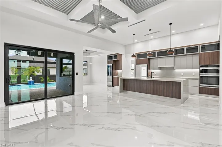340 Sw 31st Ave, Cape Coral, Florida 33991