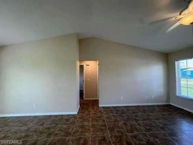1318 Ne 2nd St, Cape Coral, Florida 33909
