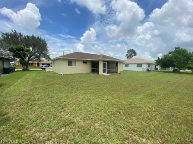 1318 Ne 2nd St, Cape Coral, Florida 33909