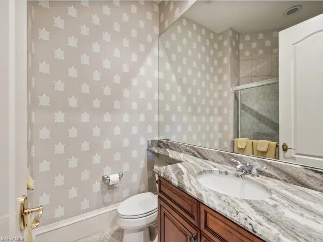 Guest Bath 1