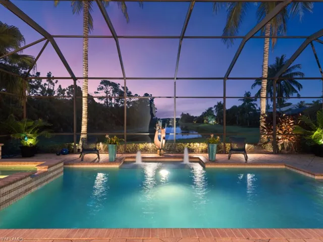 Pool & Spa