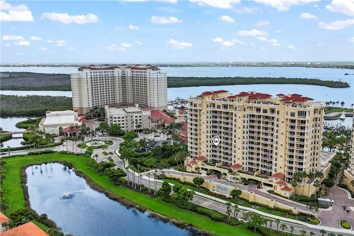 6021 Silver King Blvd Unit 302 Street Side