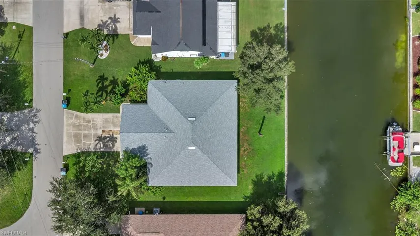 1247 Se 6th St, Cape Coral, Florida 33990