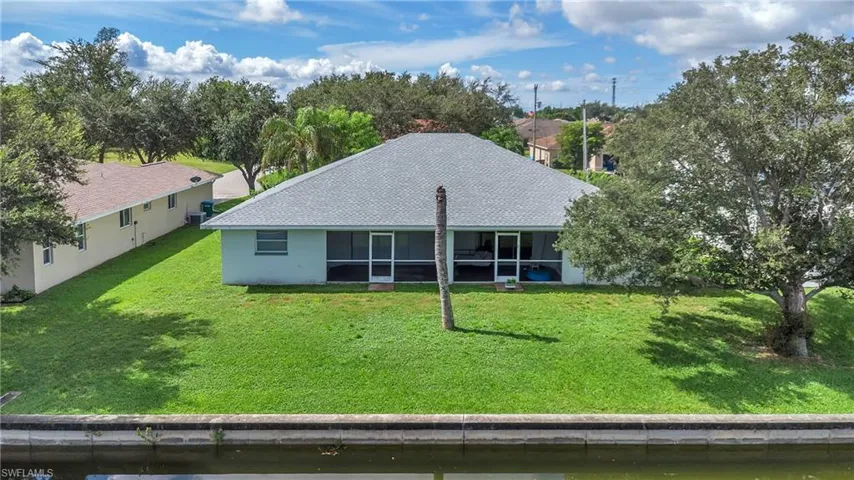1247 Se 6th St, Cape Coral, Florida 33990