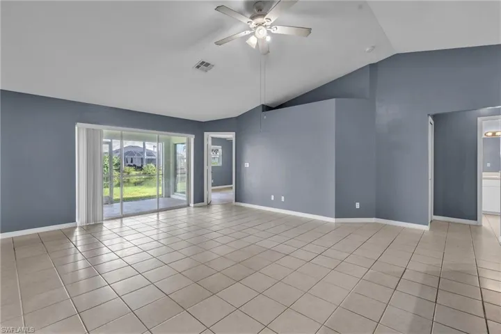1247 Se 6th St, Cape Coral, Florida 33990