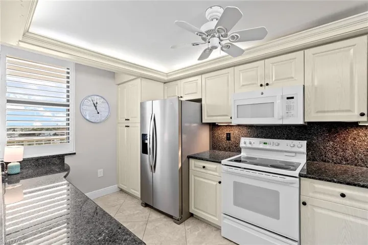 320 Seaview Ct 2-805, Marco Island, Florida 34145