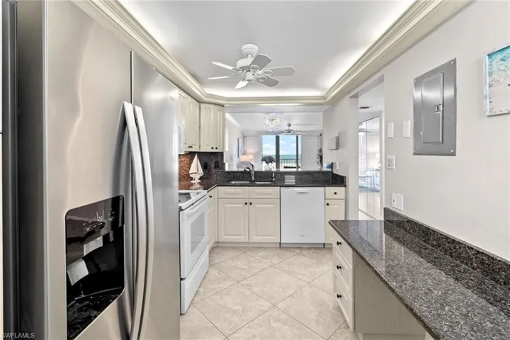 320 Seaview Ct 2-805, Marco Island, Florida 34145