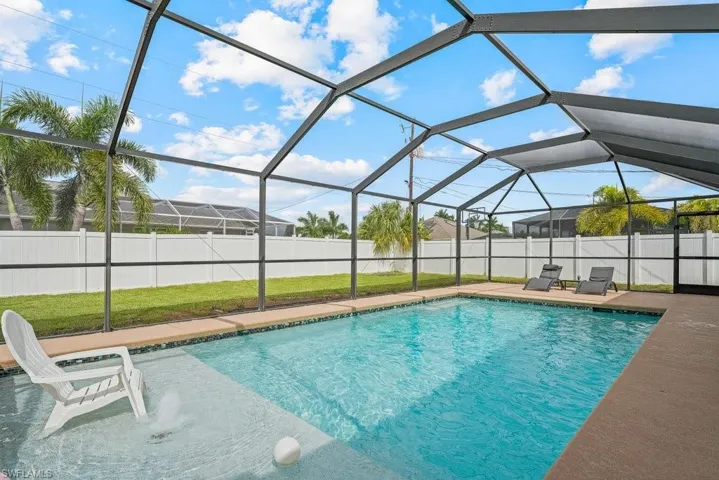 4342 Sw 9th Pl, Cape Coral, Florida 33914