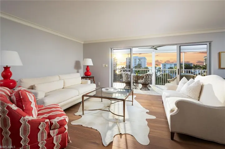 1200 Gulf Shore Blvd N 503, Naples, Florida 34102