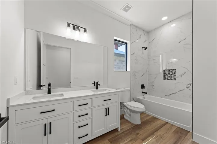 12307 Sweet Kiwi Ln, Fort Myers, Florida 33908