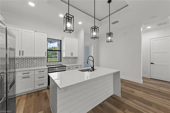12307 Sweet Kiwi Ln, Fort Myers, Florida 33908