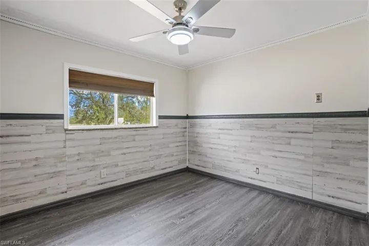 2595  31st NE AVE, Naples, FL 34120